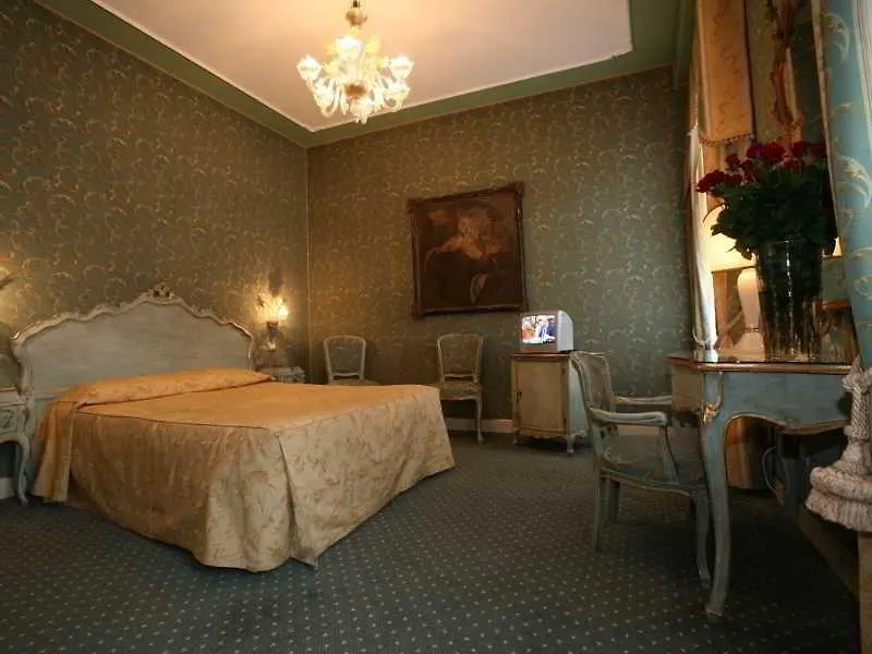 Locanda Ca' Del Brocchi Venice Bed & Breakfast