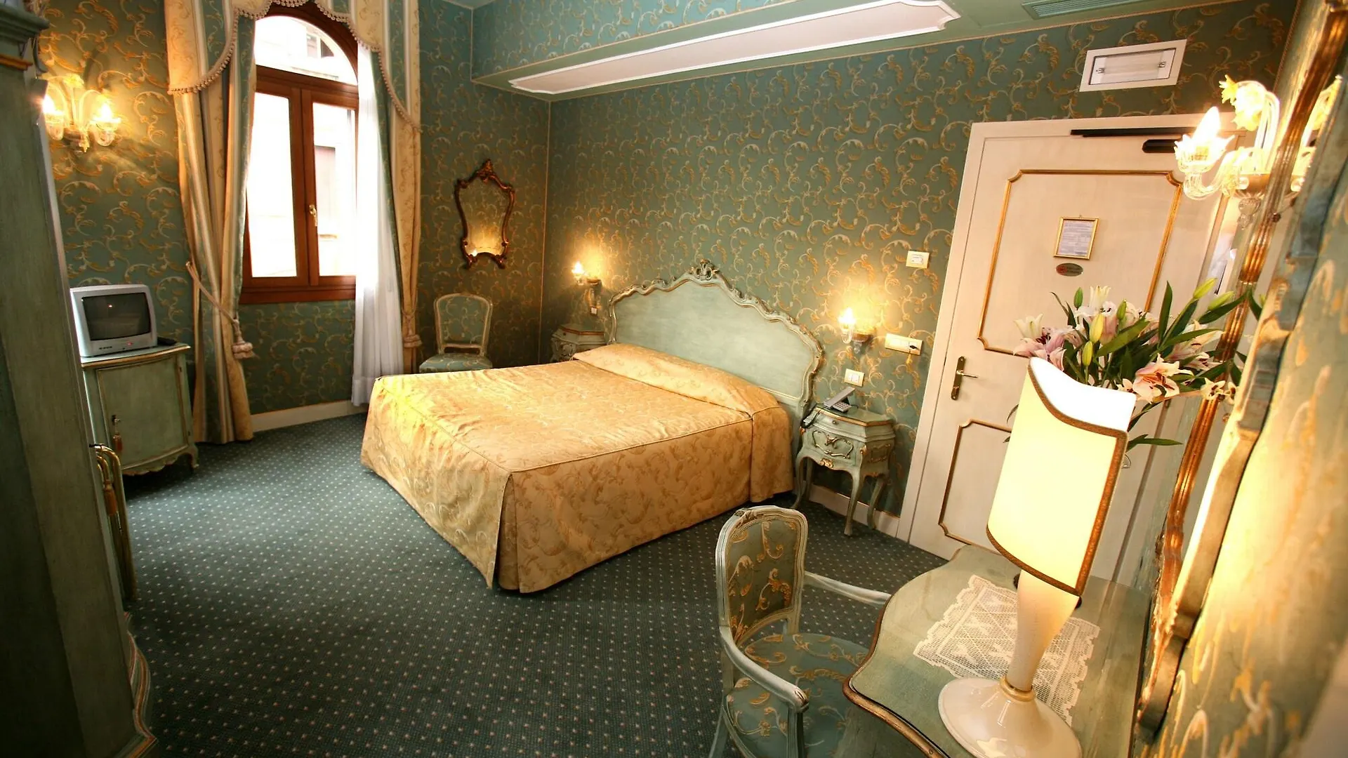 Locanda Ca' Del Brocchi Venice Bed & Breakfast